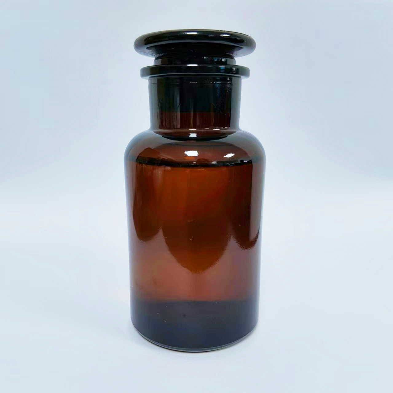 Nitric acid product bottle